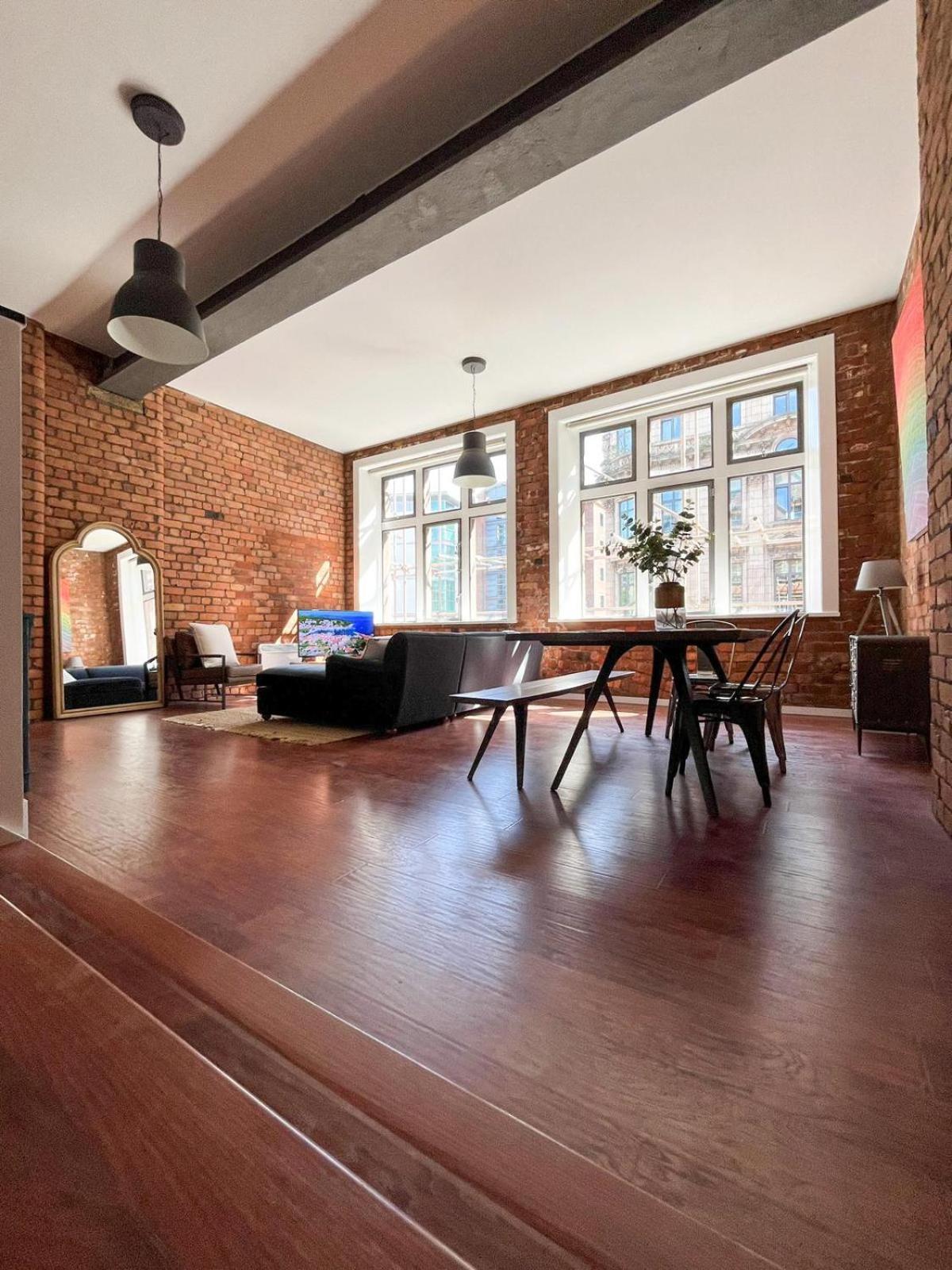 Stylish Loft Apartament - City Center L1 リヴァプール エクステリア 写真
